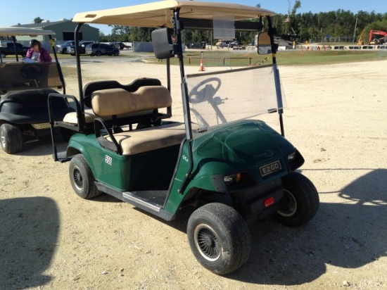 EZGO 4 SEATER GOLF CAR