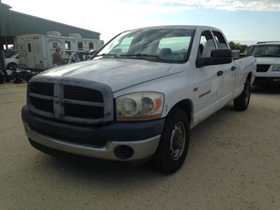 2006 DODGE RAM 2500 4 DOOR PICK UP