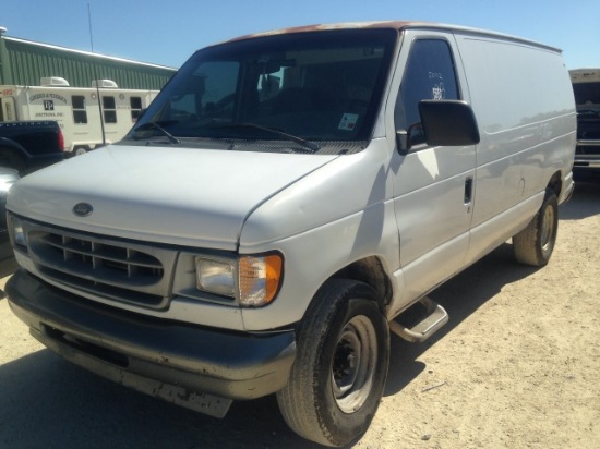 2002 FORD E250 VAN