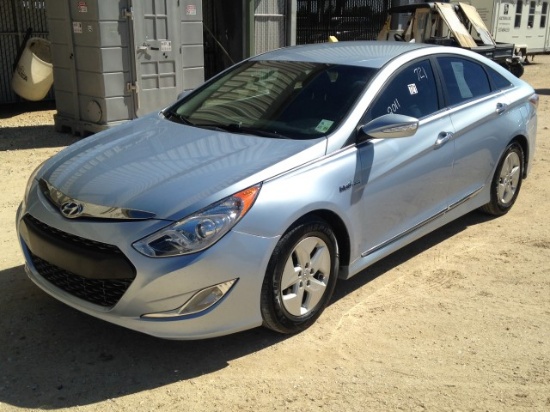 2011 HYUNDAI SONATA
