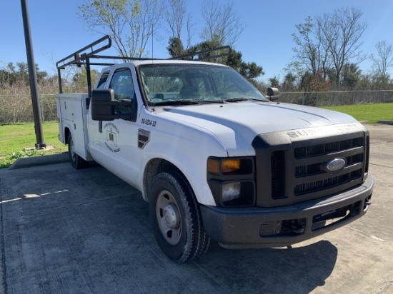 2008 Ford F250 Super Duty Truck w/toolboxes