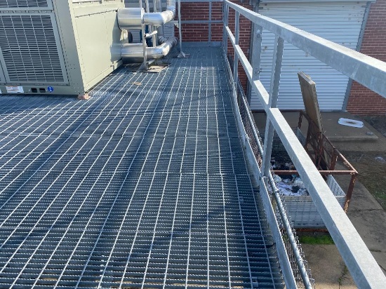 elevated galvanized approx 28'x8' platform w/steps