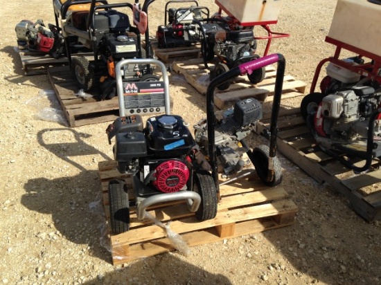 2 hydrostatic test pumps