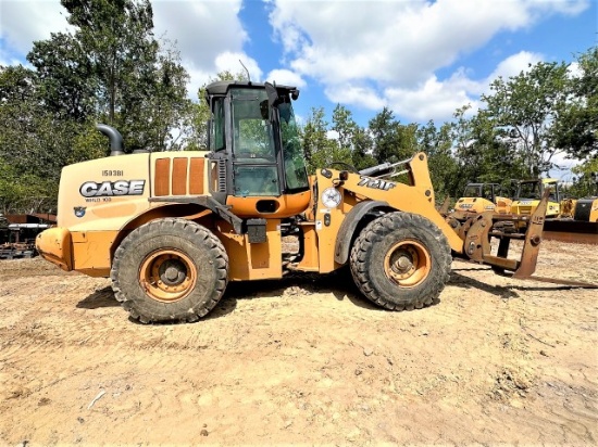 Case 721F articulating wheel loader
