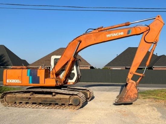 2000 Hitachi EX200LC excavator