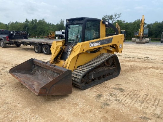 John Deere 332 Skid Steer Loader