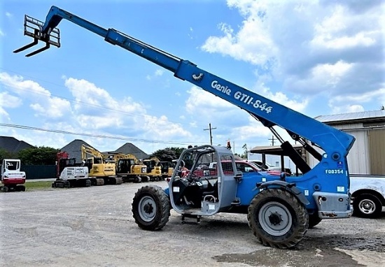 2014 Genie GTH844 telehandler