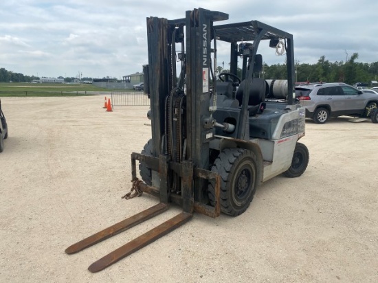 Nissan MJ1F4A35LV Propane Forklife