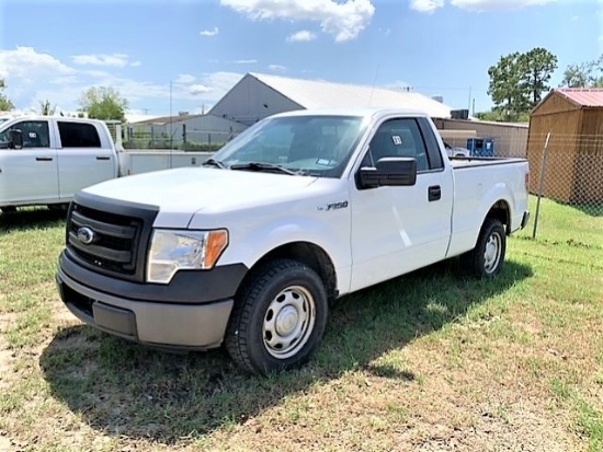 2013 Ford F150 regular cab pickup truck