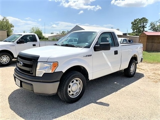 2013 Ford F150 regular cab pickup truck