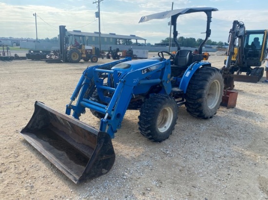 2013 LS model R4047H diesel tractor
