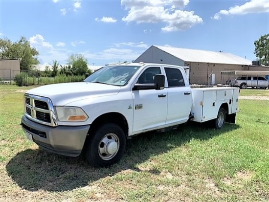 2011 Dodge 3500 series crew cab utility truck