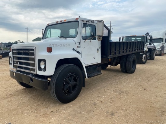 1981 International 1754 Single Axle Flat Bed Dump