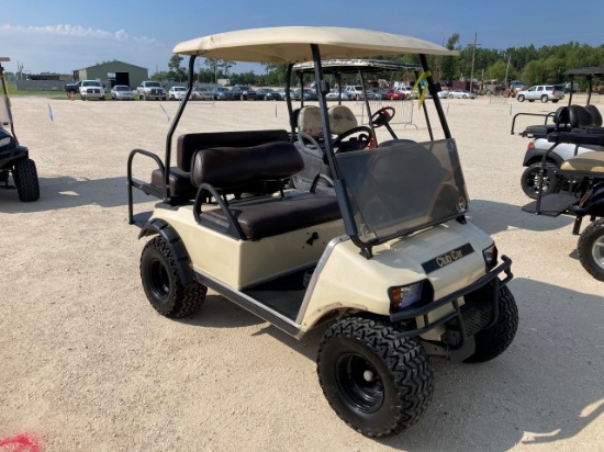 Club Car, gas with bench seat