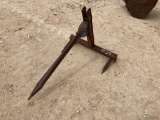 3 PT HAY SPEAR