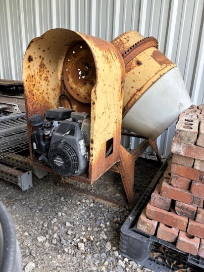 Cement mixer