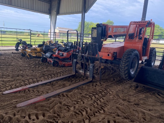 2017 Skytrak model 6036 telehandler