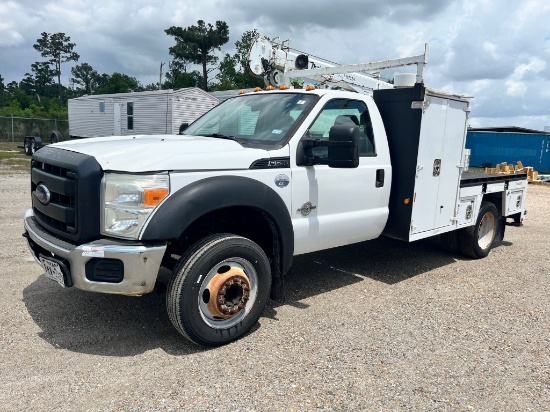 2015 Ford F550 regular cab truck with utility