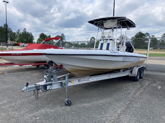 2007 Champion 24’ bay boat