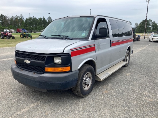 2010 GM Express Van