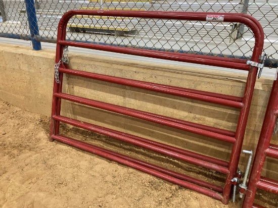 6’ red gate, UNUSED