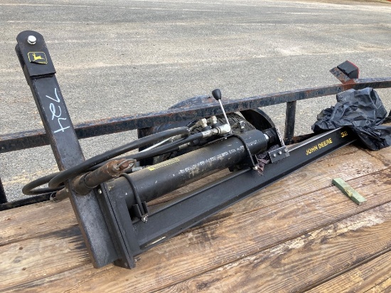 John Deere log splitter