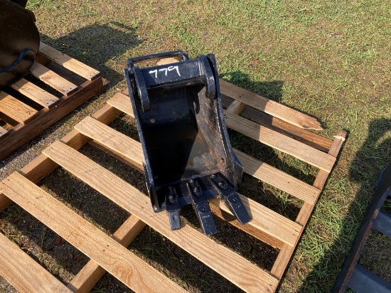 12" bobcat bucket