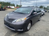 2012 Toyota Sienna