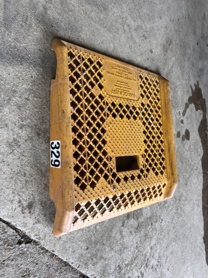 Magliner 600 lb capacity ramp