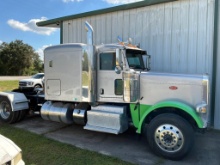 2012 Peterbilt 388 tandem axle truck