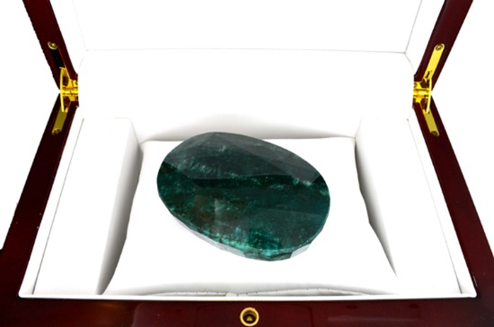748.00CT Green Emerald Gemstone