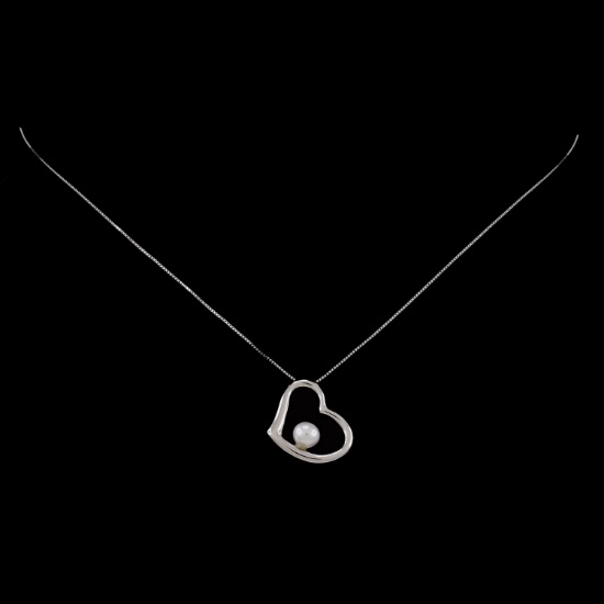 *Fine Jewelry 14 KT Whie Gold Box Chain W Floating Heart W Pearl, 2.0GM. 16'' Necklace