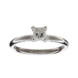 APP: 2.5k 14kt Gold Gorgeous 0.50ct Diamond Solitaire Ring - Great Investment