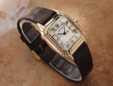 *Cartier Panthere 18K Gold Luxury Unisex Dress Watch -P-