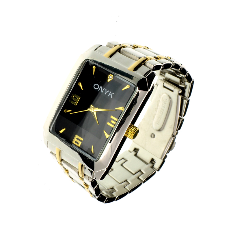 Onyk top quartz watch