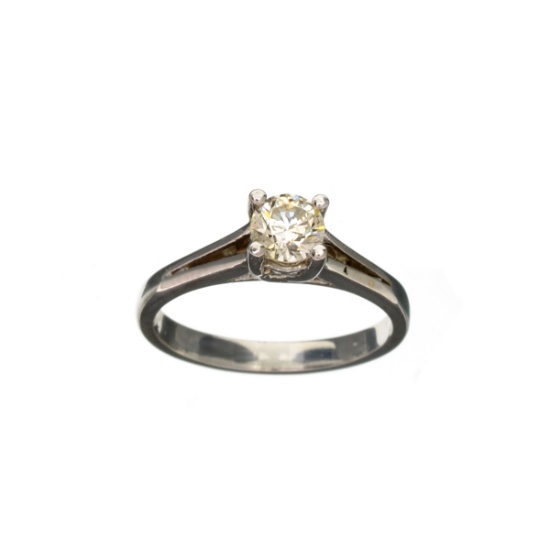 APP: 2k 14KT. White Gold, 0.50CT Round Cut Diamond Ring