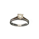 APP: 2k 14KT. White Gold, 0.50CT Round Cut Diamond Ring