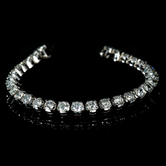 14KT White Gold, Custom Made 10.00CT Round Brilliant Cut Diamond Bracelet (VGN A-45)