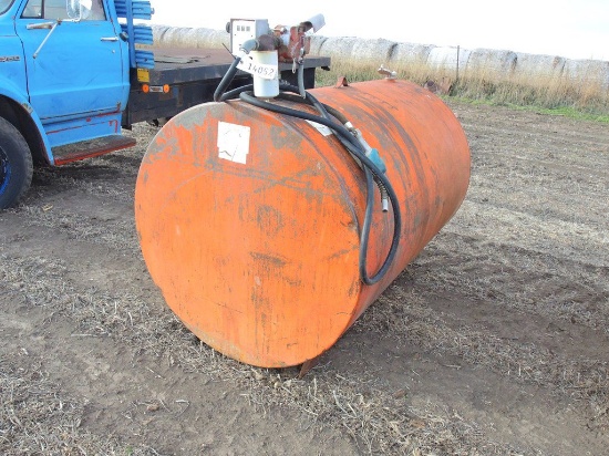 500 Gallon Fuel Tank w/ Pump