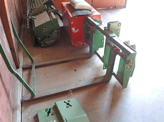 JD Loader Pallet Fork Attachment