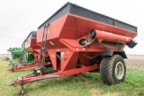 Demco 900 CA Grain Cart  SN: 83DE9647 48954