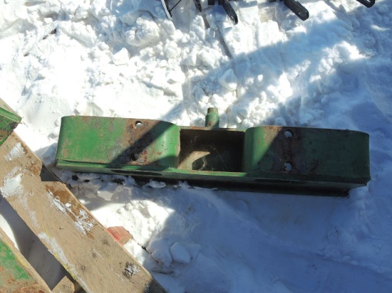 8000 Series JD Front Weight Bracket