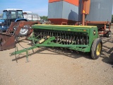 JD 8300 Drill