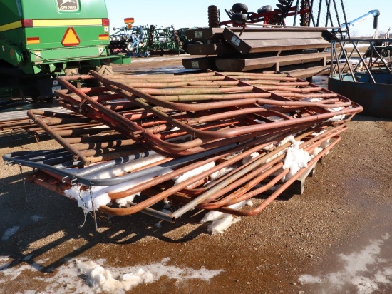 Pallet of Misc. Size Gates