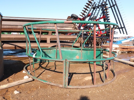 Round Bale Feeder