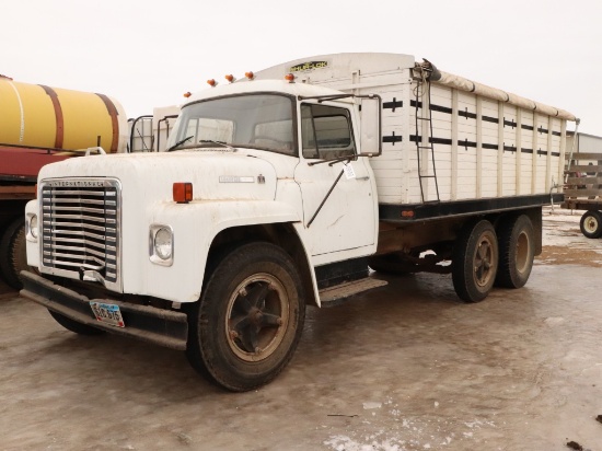 1975 IHC 1600 Loadstar Truck #