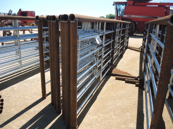 New Free Standing 5 x 24 Cattle Panels