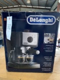 Delonghi Espresso & cappuccino machine