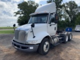 2009 International 8600 Day Cab ISX cummins 10 speed Fuller Trans. 40 rears, 739K runs & drives