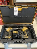 Dewalt 20V combo Set Drill & Driver in hard Case 2 Batteries & Chargers